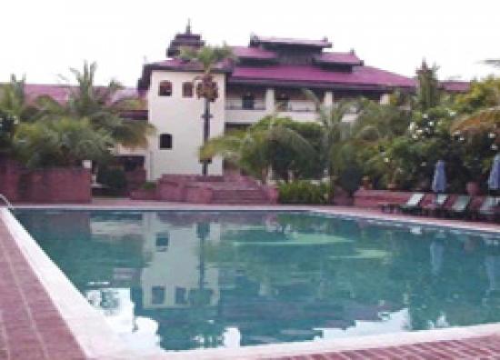 Amazing Resort Bagan Swimming Pool