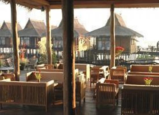 Lounge Picture of Shwe Inn Tha Floating Resort Myanmar